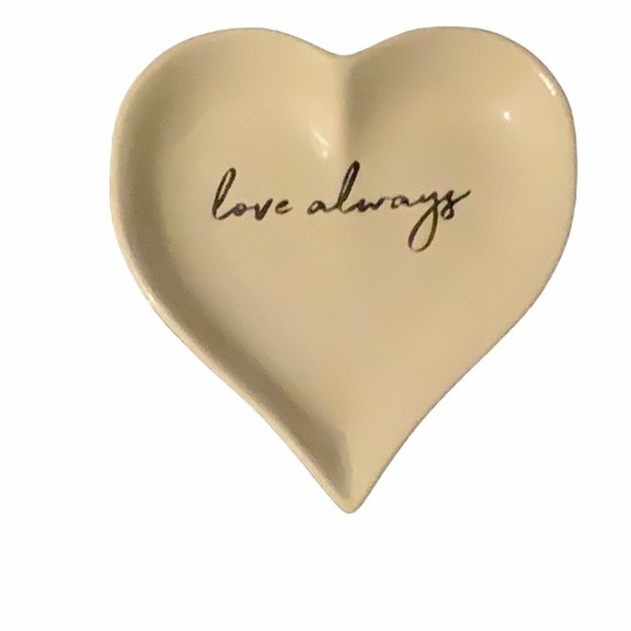 Tag “Love Always” Ceramic Heart Shape Trinket Dish - Picture 16 of 16